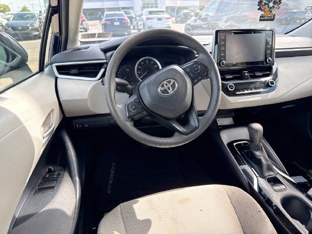 Used 2020 Toyota Corolla LE FWD image 14