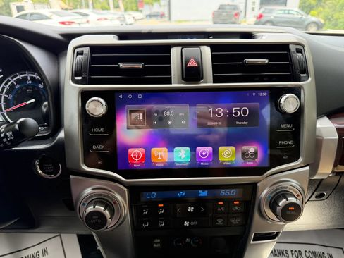 Used 2018 Toyota 4Runner Limited AWD/4WD image 37