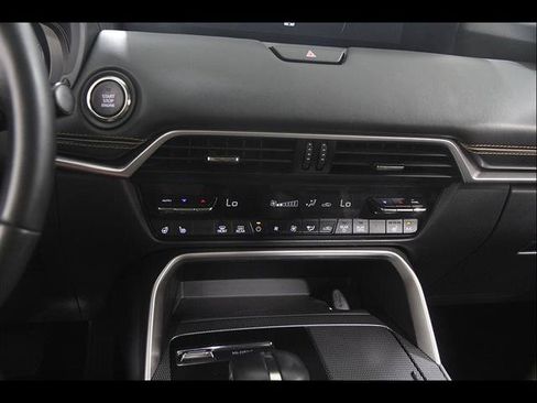 Certified 2024 MAZDA CX-90 3.3 Turbo S w/ Premium Package AWD/4WD image 14