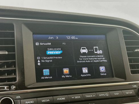 Used 2018 Hyundai Elantra SEL FWD image 14