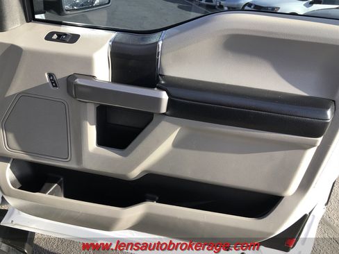 Used 2019 Ford F150 XLT w/ Equipment Group 301A Mid image 19