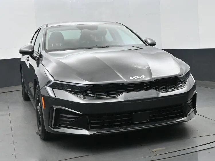 Used 2026 Kia K5 LXS FWD image 3