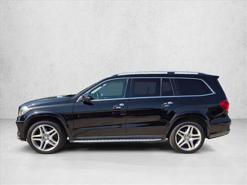 Used 2016 Mercedes-Benz GL 550 4MATIC image 3