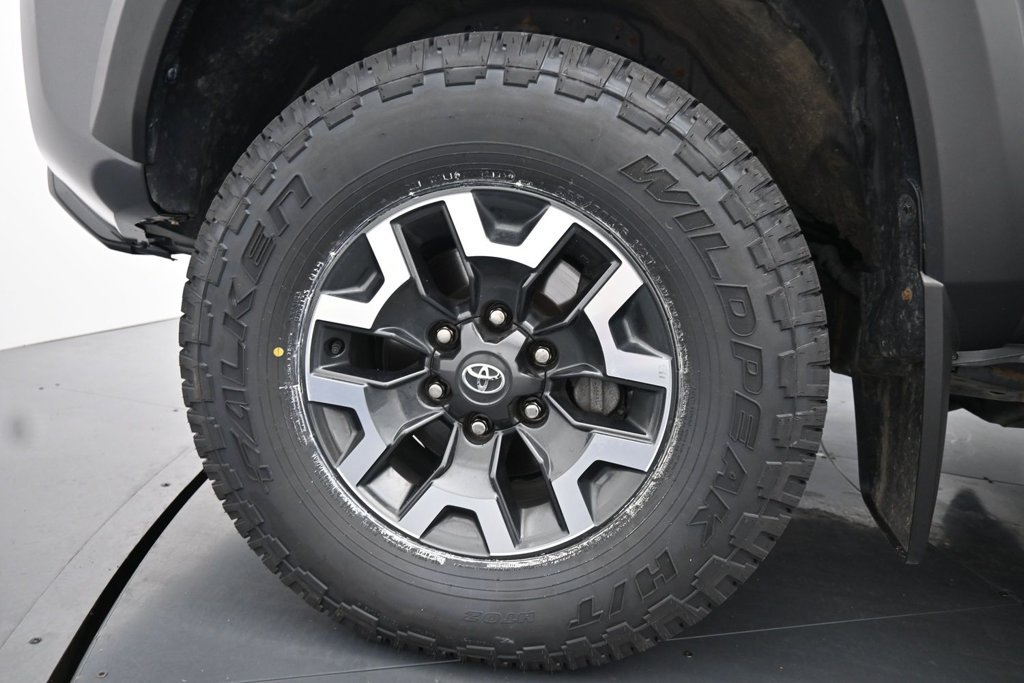 Used 2023 Toyota Tacoma TRD Off-Road AWD/4WD image 14