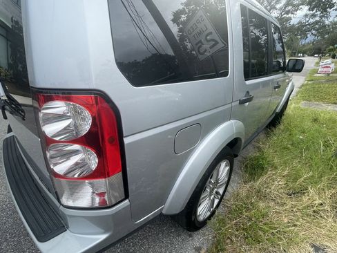 Used 2011 Land Rover LR4 HSE image 18