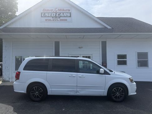 Used 2017 Dodge Grand Caravan GT FWD image 8