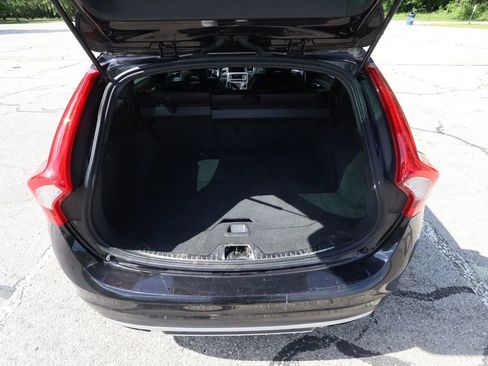 Used 2015 Volvo V60 T5 Premier Plus AWD/4WD image 16