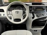 Used 2013 Toyota Sienna L image 5
