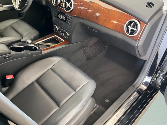 Used 2014 Mercedes-Benz GLK 350 2WD image 24