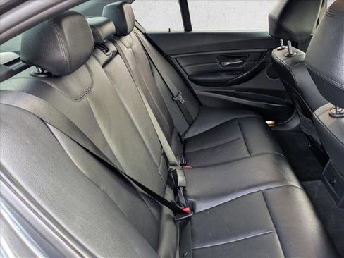 Used 2013 BMW 328i xDrive Sedan image 18