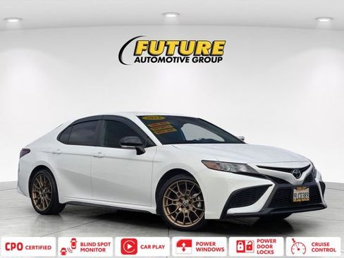 Certified 2024 Toyota Camry SE w/ Convenience Package image 1