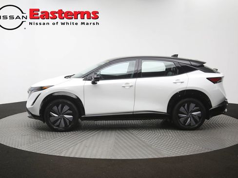 Used 2024 Nissan Ariya AWD image 58
