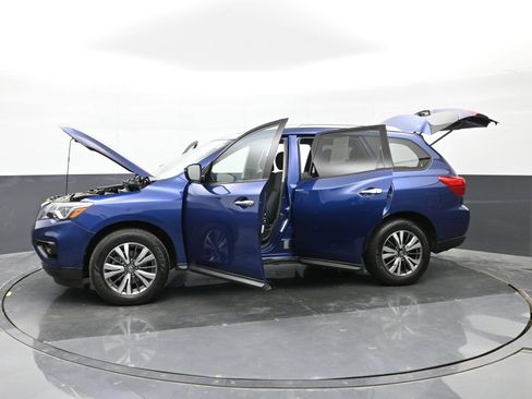 Used 2020 Nissan Pathfinder SV AWD/4WD image 51