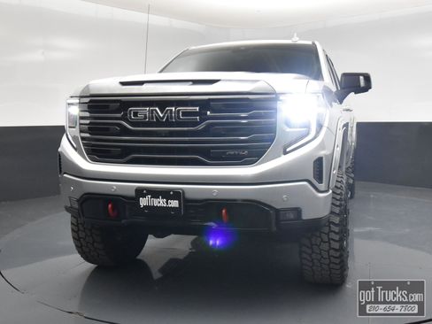 Used 2022 GMC Sierra 1500 AT4 w/ AT4 Premium Package image 52