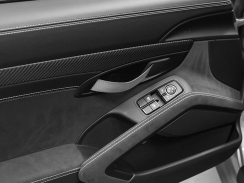 Certified 2025 Porsche 718 Boxster Spyder RS RWD image 57
