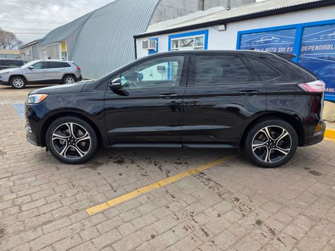 Used 2019 Ford Edge ST w/ Convenience Package AWD/4WD image 8
