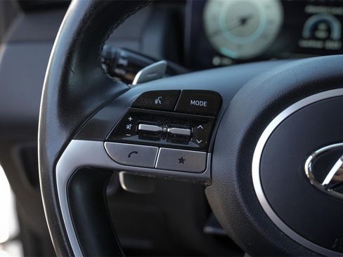 Used 2024 Hyundai Tucson Limited image 16