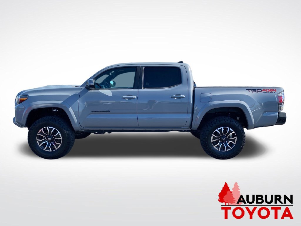 Used 2020 Toyota Tacoma TRD Sport w/ TRD Premium Sport Package AWD/4WD image 8