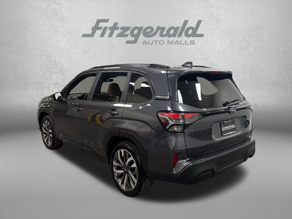 Used 2026 Subaru Forester Touring AWD/4WD image 3