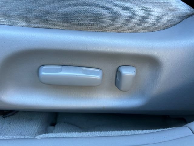 Used 2003 Toyota Camry LE FWD image 16