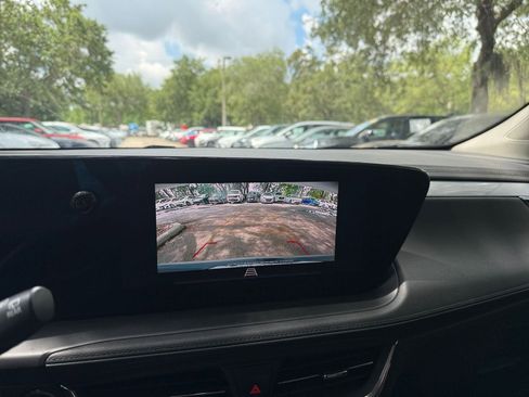 Used 2025 Buick Encore GX Preferred FWD image 18