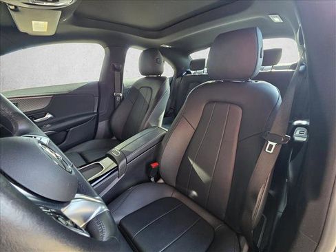 Used 2025 Mercedes-Benz CLA 250 image 13