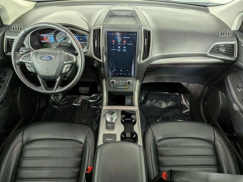 Used 2024 Ford Edge SEL image 26