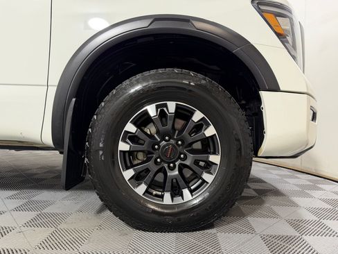 Used 2021 Nissan Titan PRO-4X w/ Off Road Protection Package AWD/4WD image 9