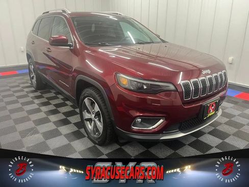 Used 2019 Jeep Cherokee Limited AWD/4WD image 1