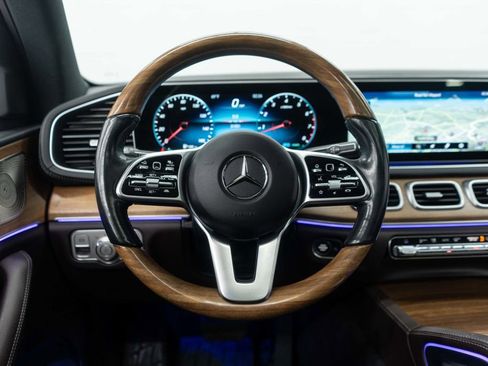 Used 2022 Mercedes-Benz GLS 450 4MATIC image 23