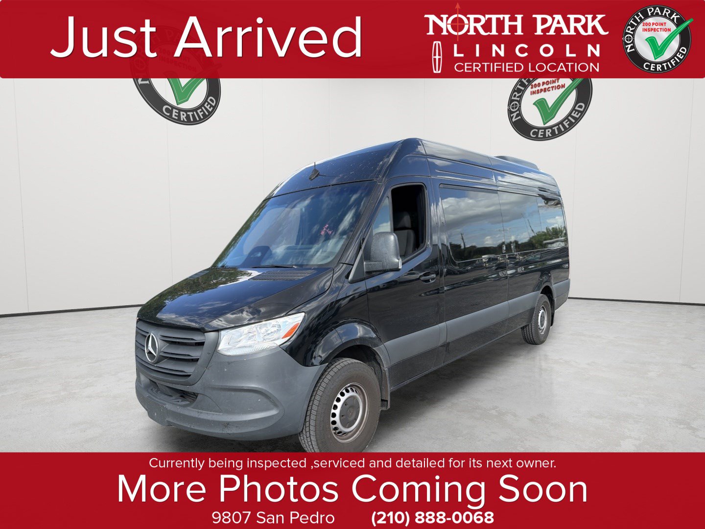 Used 2025 Mercedes-Benz Sprinter 2500 image 1