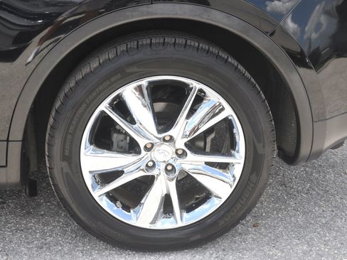 Used 2014 INFINITI QX70 AWD w/ Premium Package image 18