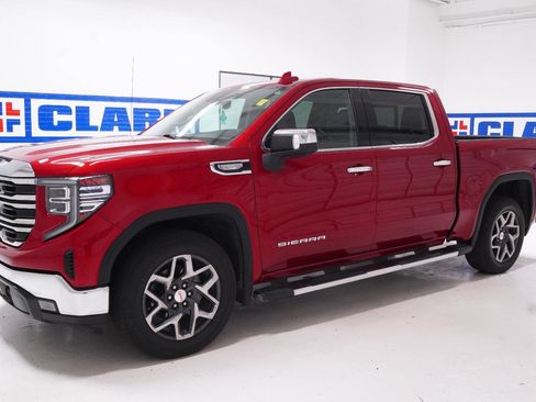 Used 2023 GMC Sierra 1500 SLT image 8