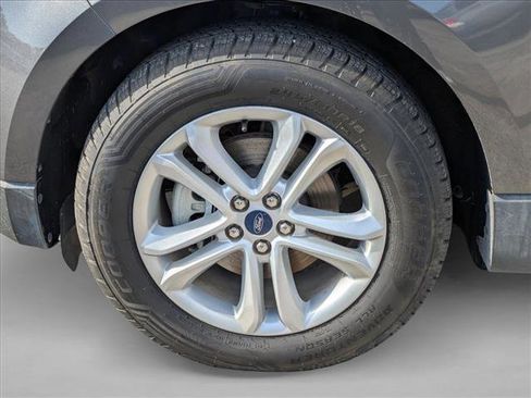 Used 2020 Ford Edge SEL w/ Convenience Package image 9
