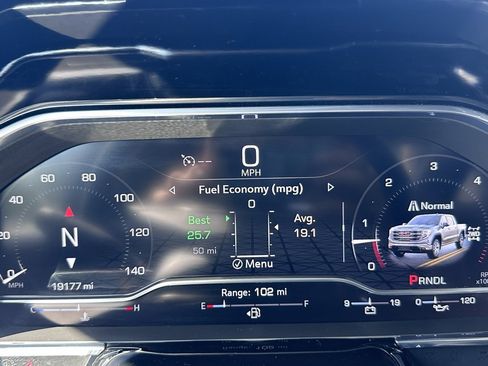 Used 2025 GMC Sierra 1500 SLT image 22