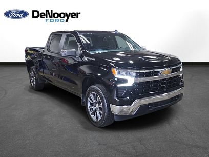 Used 2024 Chevrolet Silverado 1500 LT