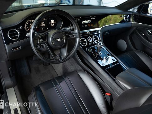 Used 2020 Bentley Continental GT AWD/4WD image 16