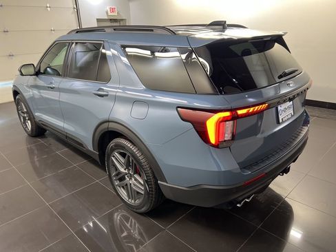 New 2026 Ford Explorer ST w/ Sun And Sound Package AWD/4WD image 4