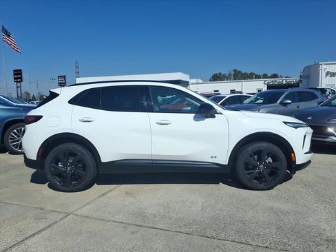 New 2026 Buick Envision Sport Touring image 8