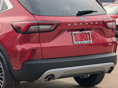 New 2026 Ford Escape SE image 6
