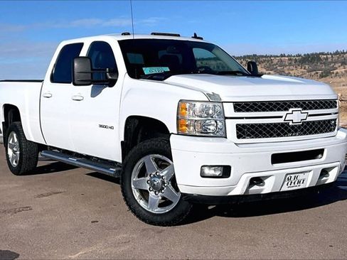 Used 2013 Chevrolet Silverado 3500 LTZ w/ LTZ Plus Package image 3