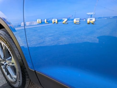 Used 2024 Chevrolet Blazer LT w/ LPO, Floor Liner Package FWD image 29