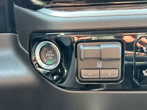 New 2026 GMC Sierra 1500 Elevation w/ Elevation Premium Package AWD/4WD image 40