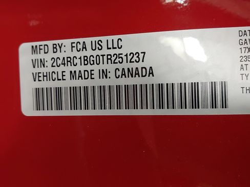New 2026 Chrysler Pacifica Select FWD image 34