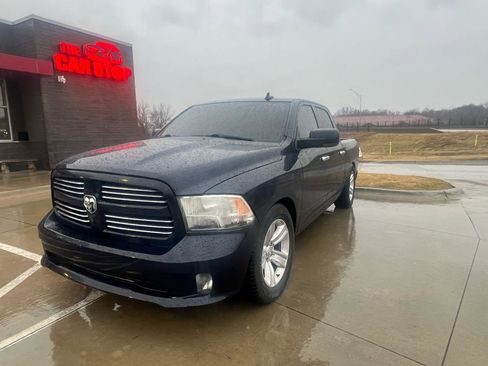 Used 2016 RAM 1500 Big Horn image 2