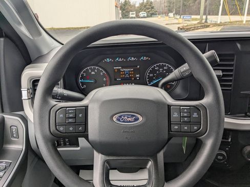 New 2026 Ford F250 XL w/ STX Appearance Package AWD/4WD image 18
