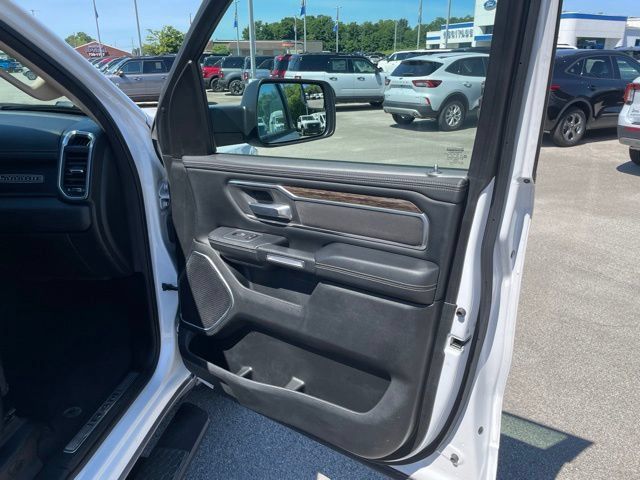 Used 2020 RAM 1500 Laramie AWD/4WD image 52