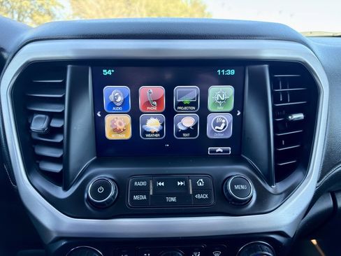 Used 2019 GMC Acadia SLT image 24