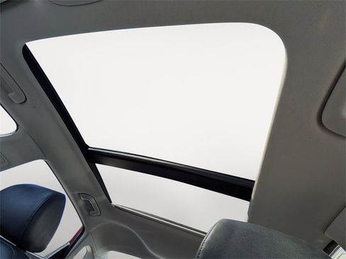 Used 2019 Kia Optima S w/ S Panoramic Sunroof Package image 29