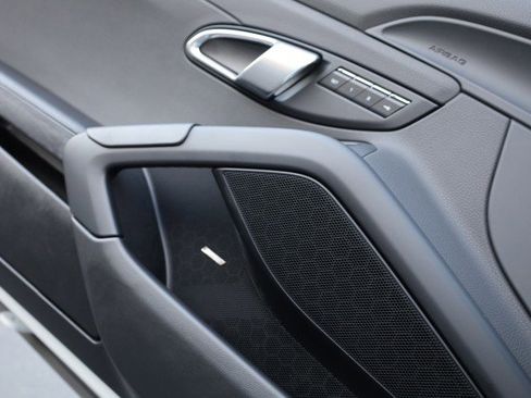 Used 2024 Porsche 718 Boxster S RWD image 42